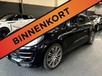 Porsche Macan 3.6 Turbo 400 PK-PANO-21"-AKRAPOVIC-SPORT CHRO, Automaat, Gebruikt, Zwart, Vierwielaandrijving