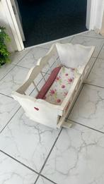 Leuke poppen wiegje Te koop!, Ophalen of Verzenden, Zo goed als nieuw, Babypop