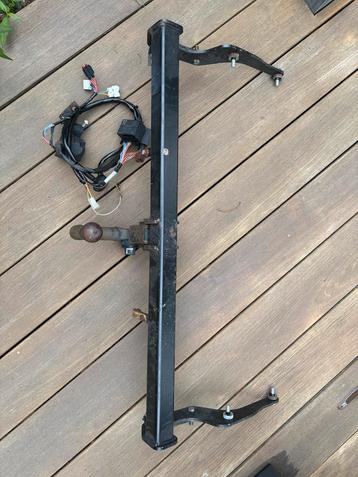 Trekhaak Renault Captur Brink met Kabelset beschikbaar voor biedingen