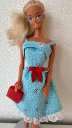 Barbie mattel in originele jurk, Ophalen of Verzenden, Zo goed als nieuw, Pop