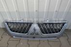 Grill MITSUBISHI L200 96-06 P4686R Grille Voorbumper CA7005, Ophalen of Verzenden, 6 maanden garantie, Gebruikt