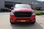 Dodge Ram 1500 Larami Red Edition 5.7 V8 4x4 Crew Cab LPG on, Auto's, Automaat, Gebruikt, 2461 kg, 402 pk