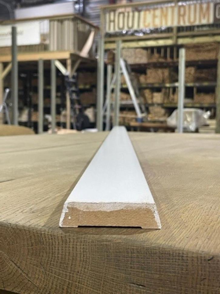 ACTIE: witgelakte MDF plint 15 x 70 x 2400; NU €3,-!!, Doe-het-zelf en Verbouw, Plinten en Afwerking, Nieuw, Plinten, Mdf, 200 tot 250 cm