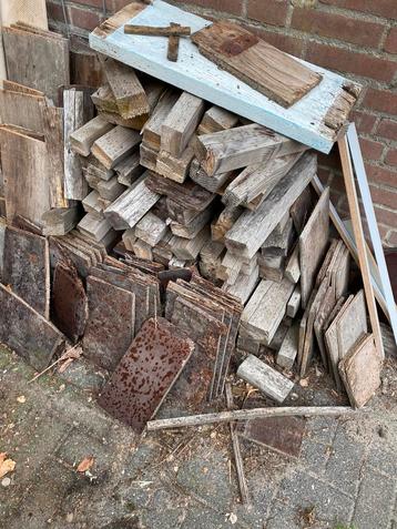 Stookhout kachelhout aanmaak hout voor kachel beschikbaar voor biedingen