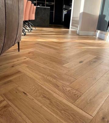 WEEKAANBIEDING! OP=OP!! EIKEN VISGRAAT PARKET KANT EN KLAAR beschikbaar voor biedingen