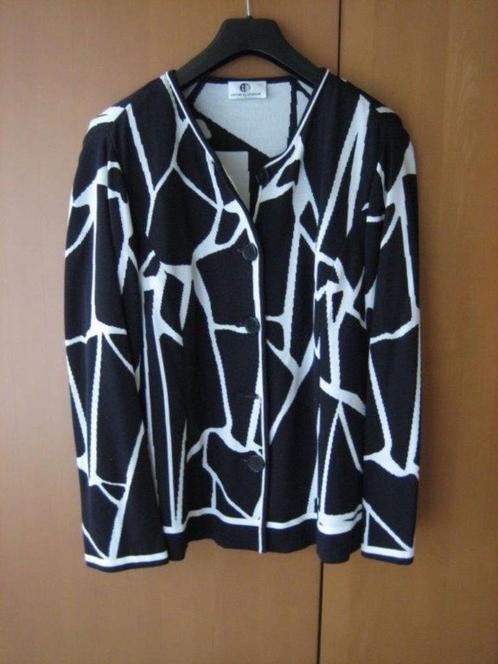 Chique zwart-wit vestjasje (of combi) ATTITUDE 42 snazzeys, Kleding | Dames, Truien en Vesten, Nieuw, Maat 42/44 (L), Zwart, Verzenden