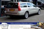 Volvo V70 2.4 170 pk Aut. Edition, Trekhaak, Airco, Cruise C, Auto's, Volvo, Te koop, Beige, Benzine, V70