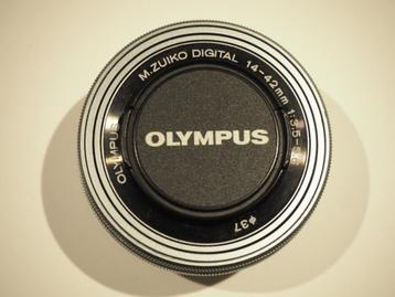 Olympus M.Zuiko Digitale zoomlens 14-42mm beschikbaar voor biedingen