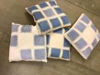 suede kussens, Huis en Inrichting, Woonaccessoires | Kussens, Ophalen, Zo goed als nieuw, Blauw, Vierkant
