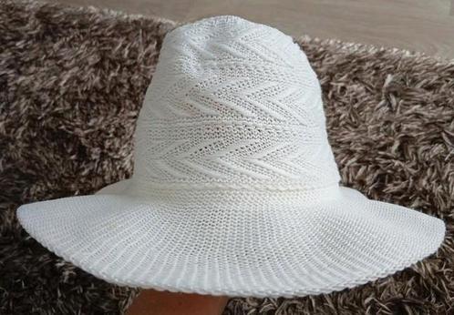 Geweven witte hoed - zomerhoed - Human Nature (nieuwstaat), Kleding | Dames, Hoeden en Petten, Hoed, Ophalen
