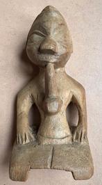 Leuk mannetje met pijp, Congo, Afrika, Antiek en Kunst, Ophalen of Verzenden