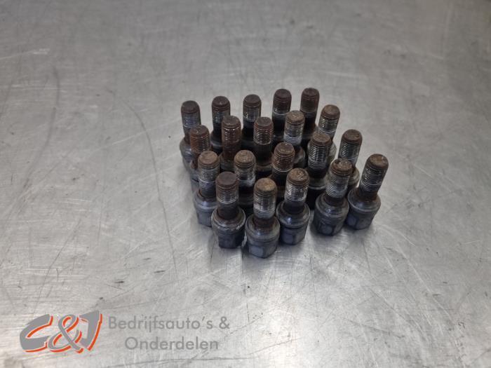 Wielbouten set van een Peugeot Expert, Auto-onderdelen, Remmen en Aandrijving, Peugeot, Gebruikt, 3 maanden garantie, Ophalen of Verzenden