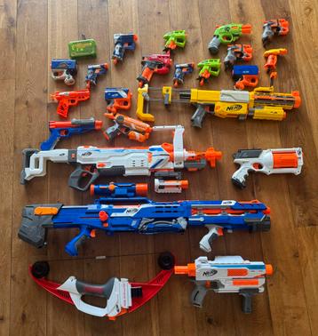Grote partij Nerf Guns 40 stuks beschikbaar voor biedingen