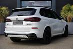 BMW X5 M50i High Executive 531pk Panoramadak/Stoelverwarming, Gebruikt, 532 pk, 4395 cc, Wit