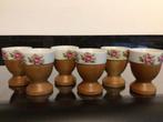 6 vintage eierdopjes teakhout  porseleinen rand met roosjes, Ophalen of Verzenden