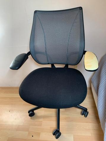 Bureaustoel - gebruikt beschikbaar voor biedingen