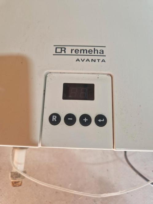Remeha Avanta 24c CV-ketel - 2010 - goed werkend - CW3, Doe-het-zelf en Verbouw, Geisers en Boilers, Zo goed als nieuw, Geiser