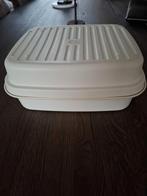 Brooddoos Tupperware, Ophalen