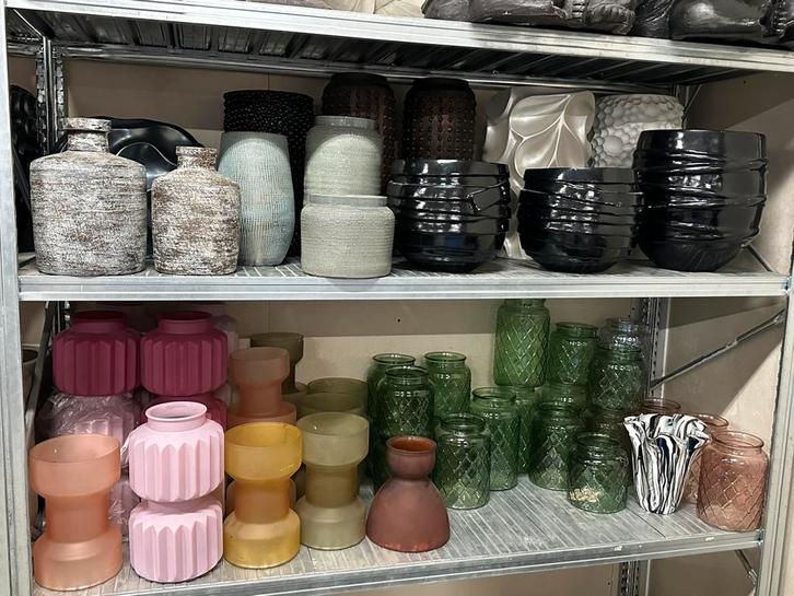 Diverse vazen en potten aardewerk / design / glaswerk etc., Huis en Inrichting, Woonaccessoires | Vazen, Nieuw, Overige kleuren