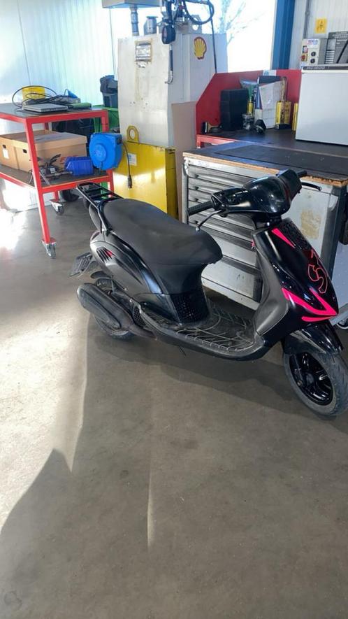 Piaggio zip 125 stage 2 op brom, Fietsen en Brommers, Brommeronderdelen | Scooters, Zo goed als nieuw, Ophalen of Verzenden