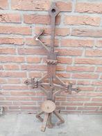 Antiek gietijzeren wand ornament, Ophalen, Gebruikt