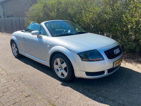 Audi tt roadster cabrio 1.8T turbo nieuw dak, apk, Auto's, Audi, Bedrijf, TT, Airbags, Boordcomputer, Centrale vergrendeling, Lederen bekleding