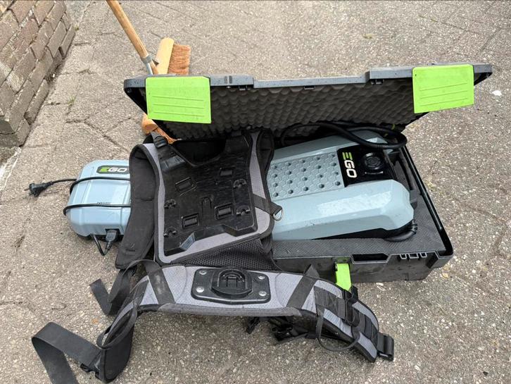 Ego ruggedragen accu incl toebehoren, Tuin en Terras, Hand-tuingereedschap, Zo goed als nieuw, Overige soorten, Ophalen of Verzenden