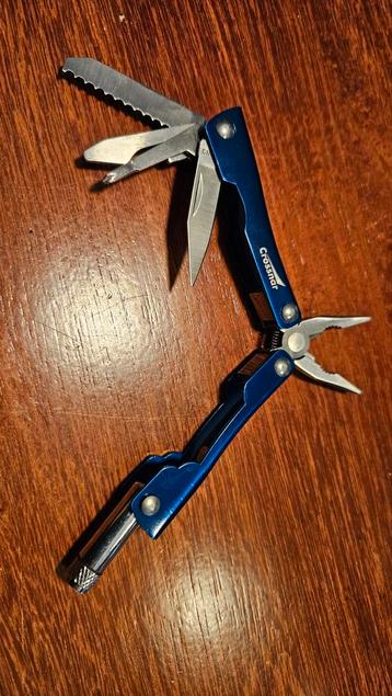 Crossnar Multitool - Blauw beschikbaar voor biedingen