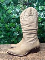 zo goed als nieuw mooie laarzen van Sancho maat 37