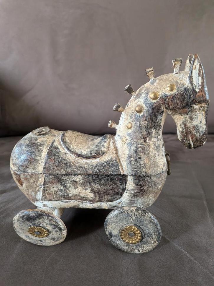 Oud houten paardje met opbergvak - India, Antiek en Kunst, Curiosa en Brocante, Ophalen of Verzenden