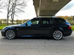 BMW 5-Serie 3.0 I 525 Touring AUT 2009 Carbon schwarz, Navigatiesysteem, Achterwielaandrijving, Beige, 2000 kg