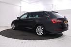 Skoda Superb Combi 1.5 TSI ACT Sportline Busine € 17.999,0, Auto's, Skoda, Lichtsensor, 1374 kg, Stof, 4 cilinders