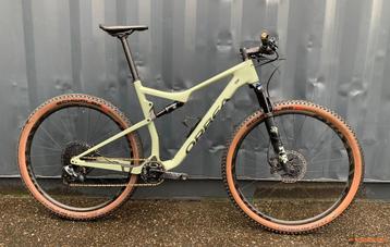 Orbea Oiz M30 XL 2022 full-suspesion XC mtb