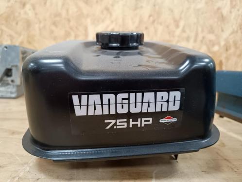 Nieuw buitenboordmotor tankje!, Watersport en Boten, Accessoires en Onderhoud, Nieuw, Motor en Techniek, Ophalen