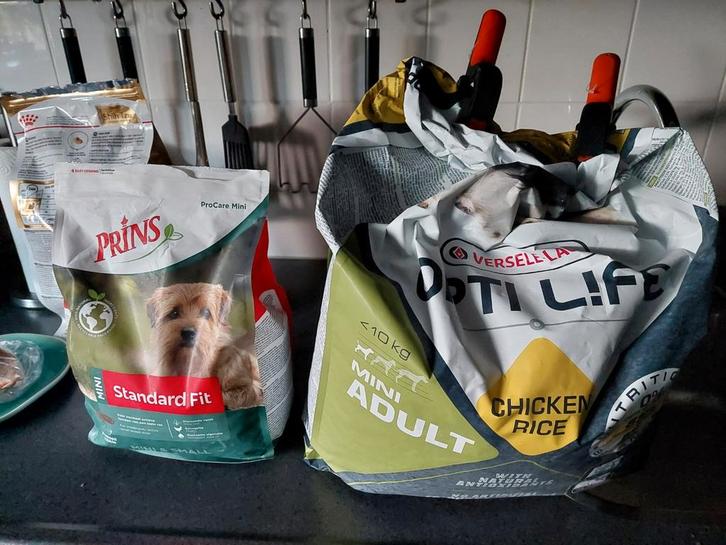 Prins of opti life mini hondenbrokjes, Dieren en Toebehoren, Dierenvoeding, Hond, Ophalen
