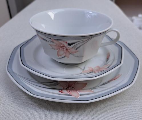 Winterling Marktleuthen Bavaria Porselein Set theekopjes met, Huis en Inrichting, Keuken | Servies, Zo goed als nieuw, Kop(pen) en/of Schotel(s)