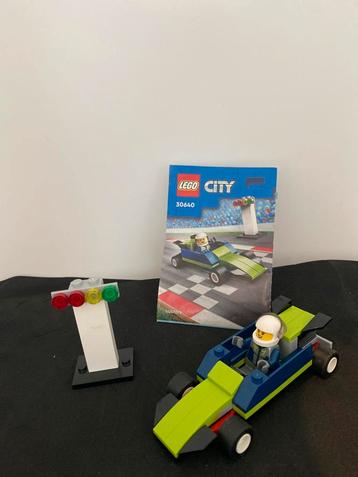 Lego City 30640 Raceauto - Complete Set beschikbaar voor biedingen