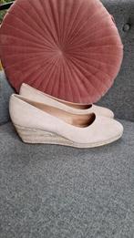 Via vai sleehakken/pumps, Ophalen of Verzenden, Zo goed als nieuw, Beige