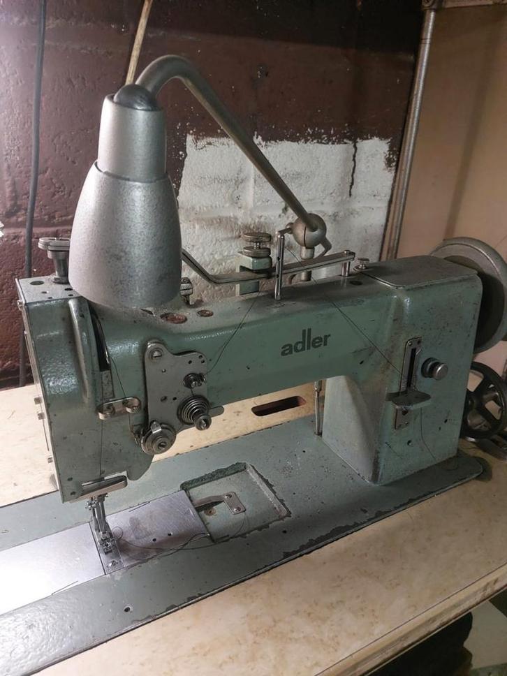 Industriele Adler naaimachine, Hobby en Vrije tijd, Naaimachines en Toebehoren, Gebruikt, Naaimachine, Overige merken, Ophalen