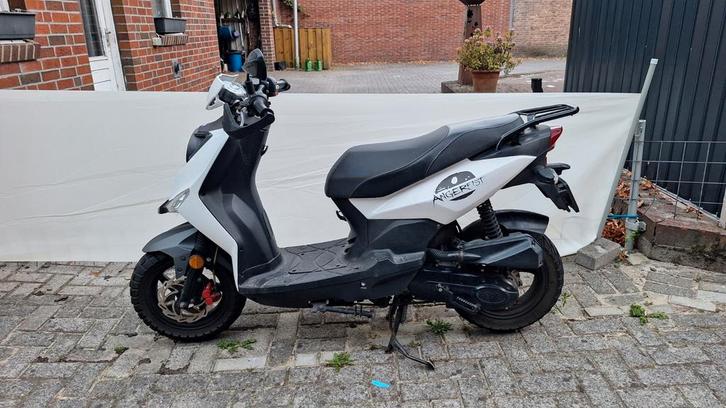 Sym Crox Scooter - Opknapper, Fietsen en Brommers, Scooters | Yamaha, Gebruikt, Overige modellen, Maximaal 45 km/u, Benzine, Ophalen