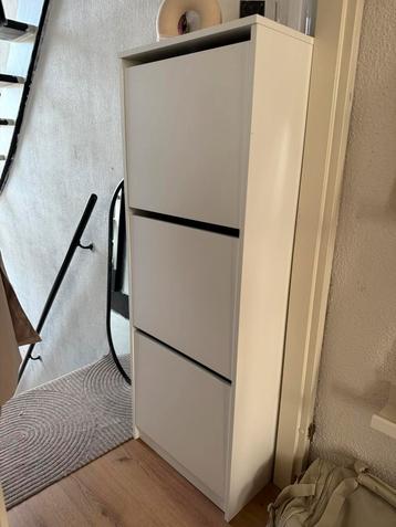 Ikea bissa schoenekast
