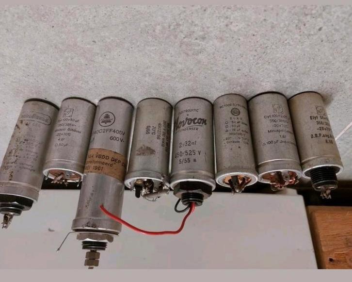 Condensator  startcondensator elco partij plus minus 40x, Hobby en Vrije tijd, Elektronica-componenten, Gebruikt, Ophalen of Verzenden