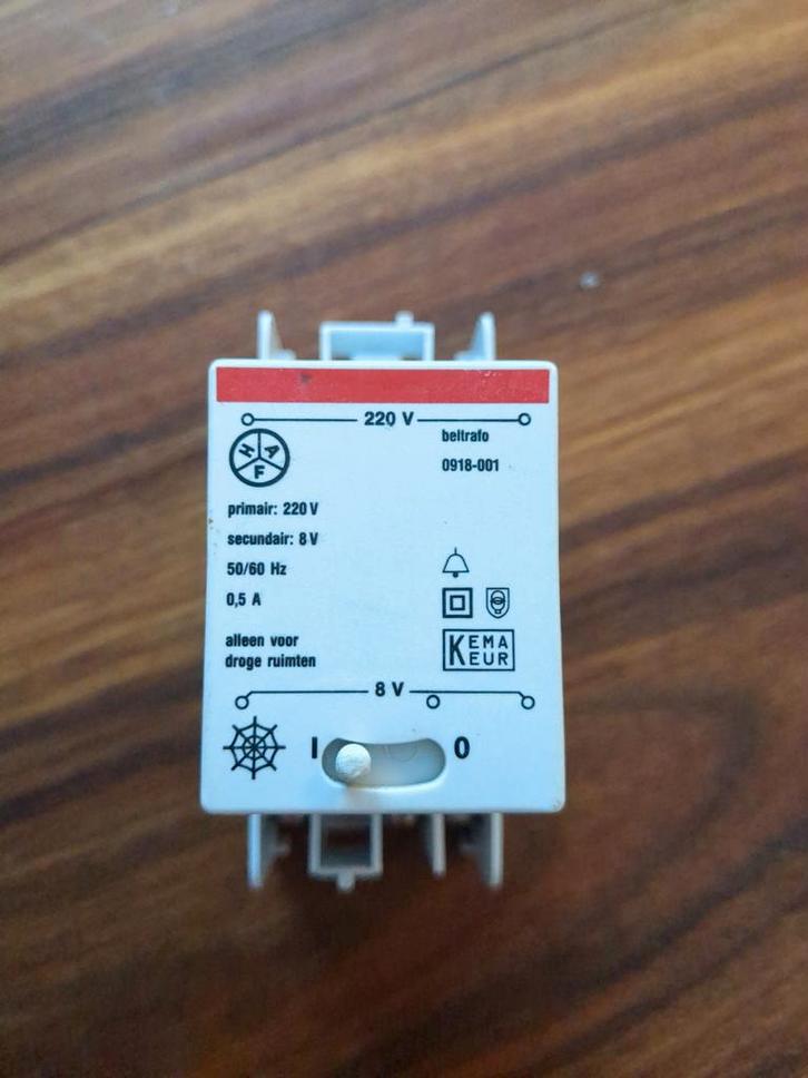 Beltrafo 8V 0,5A – KEMA‑keur, Hobby en Vrije tijd, Elektronica-componenten, Gebruikt, Ophalen of Verzenden