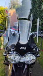 Moto Guzzi V85TT Givi scherm, Motoren, Ophalen of Verzenden