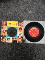 Zuster Glimlach - Dominiek /Tussen Al Die Sterren ( 1963), Ophalen of Verzenden, Gebruikt, 7 inch, Nederlandstalig