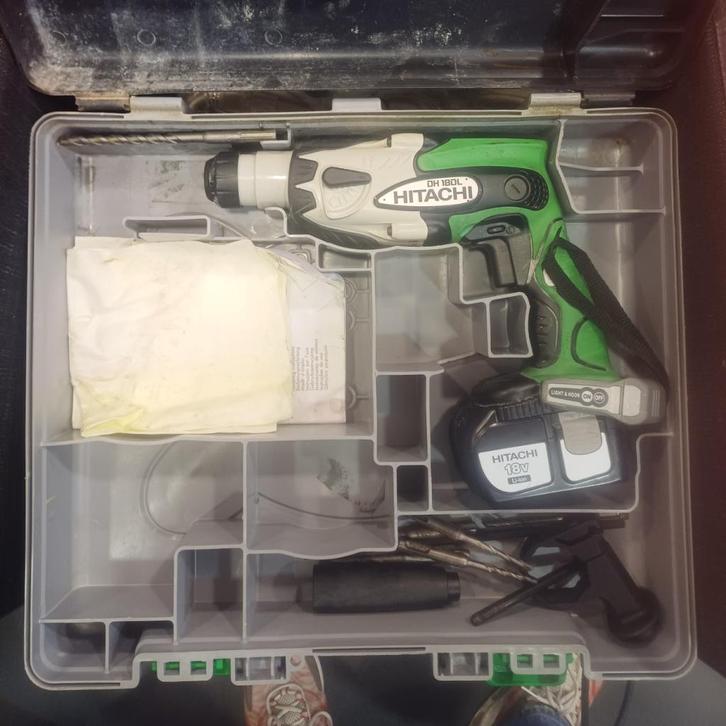 Hitachi schroefboormachine dh18dl, Doe-het-zelf en Verbouw, Gereedschap | Overige machines, Zo goed als nieuw