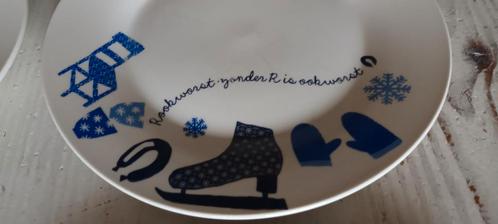UNOX stamppot / rookworst borden 24 cm wit / blauw 4 x, Huis en Inrichting, Keuken | Servies, Gebruikt, Bord(en), Overige stijlen