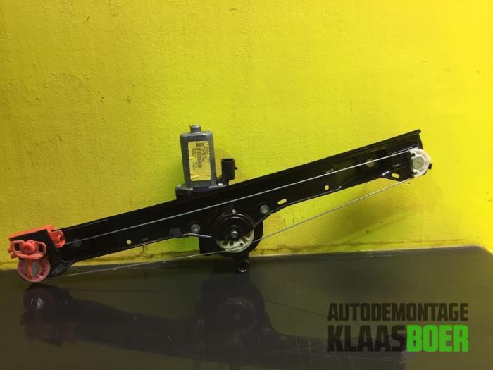 Ruitmechaniek 2Deurs rechts-voor van een Fiat Punto, Auto-onderdelen, Ruiten en Toebehoren, Fiat, Gebruikt, 6 maanden garantie