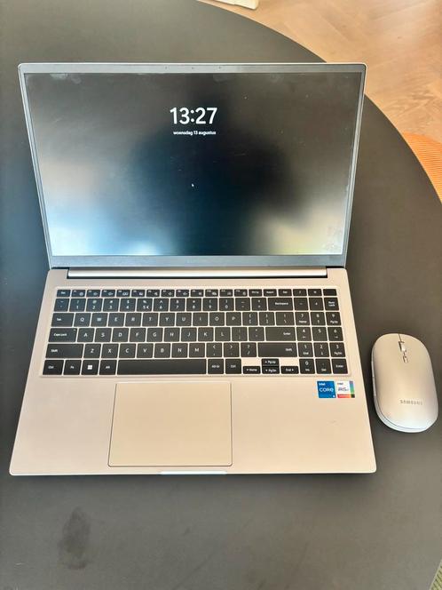 Samsung Book 2 Intel i5 8GB, Computers en Software, Windows Laptops, Zo goed als nieuw, Onbekend, Ophalen of Verzenden