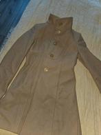 Benetton Jas - Maat 36/38 - Getailleerd, Kleding | Dames, Jassen | Zomer, Benetton, Beige, Ophalen of Verzenden, Zo goed als nieuw